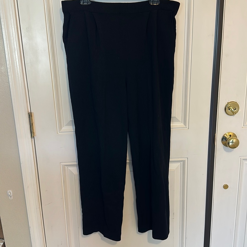 St John Knit Black Pant
